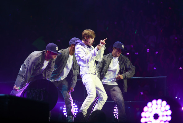 Justin+Bieber+Justin+Bieber+Performing+Concert+niQZEqNaq-Il - Justin Bieber 0