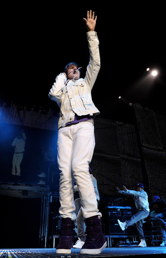 Justin+Bieber+Justin+Bieber+Performs+Staples+CrqEa2zNd-Cl