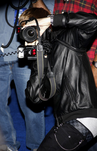 Justin+Bieber+Mary+Lynn+Rajskub+LA+Premiere+wgd6ev-seiyl - Justin Bieber 0