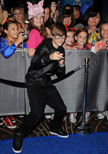 Justin+Bieber+Megamind+Premiere+LA+XXppPKwS0P2l - Justin Bieber 0