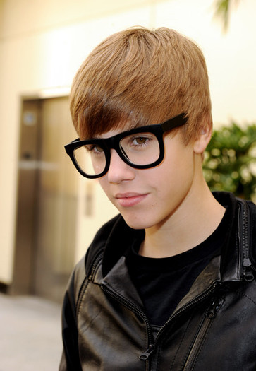 Justin+Bieber+Premiere+DreamWorks+Animation+sFywA5joxMLl - Justin Bieber 0