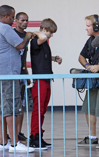 Justin+Bieber+Justin+Bieber+Hawaii+olhOLkrMrDhl - Justin Bieber 000