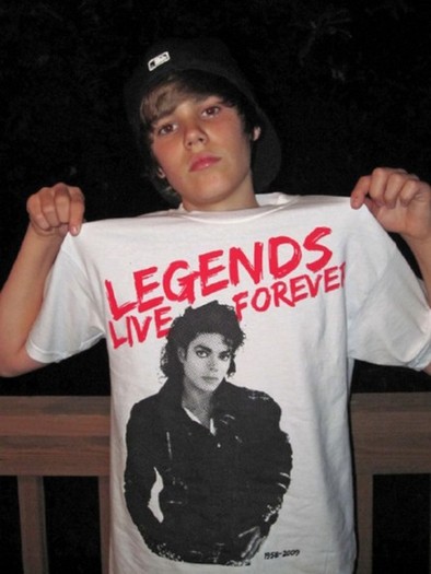 Justin+Bieber+Justin+Bieber+Twitpics+hDYoz8xWeKTl - Justin Bieber 000