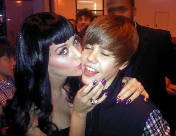 Justin+Bieber+Justin+Bieber+Twitpics+Lvu7Wxj_D_ll