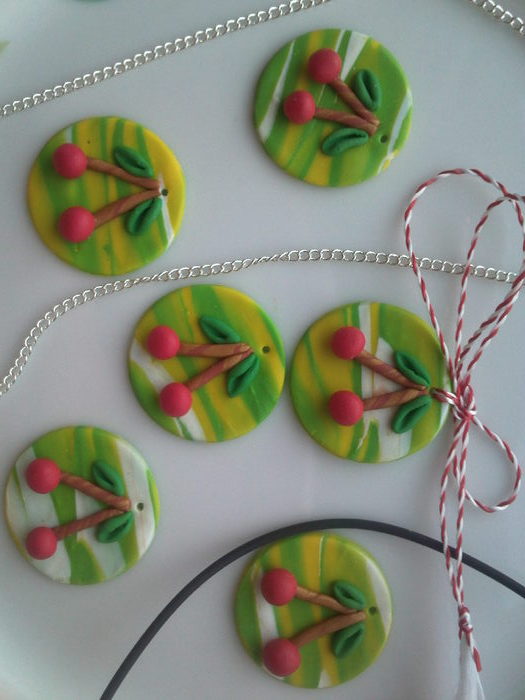 IMG535martisor cirese fimo 5 lei