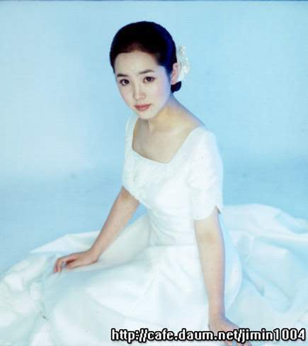 2uemq9t - Han Ji Min