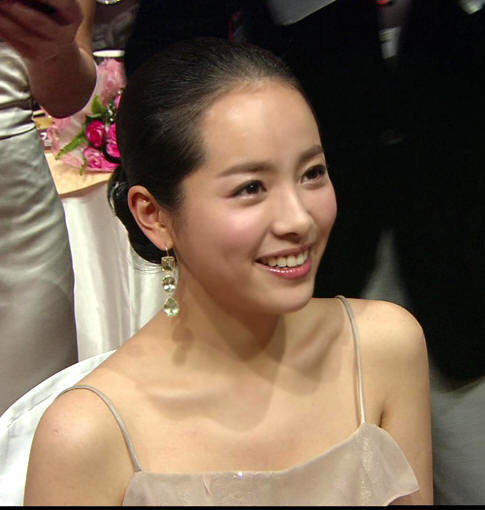 4l2kh1 - Han Ji Min