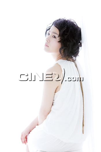 9qw8rp - Han Ji Min