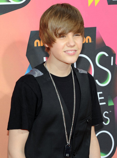 2ch9vt - Justin Bieber