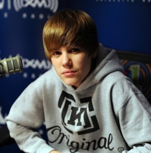 justin_bieber_4-297x300 - Justin Bieber