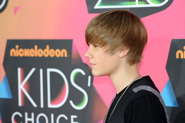 o57zmv - Justin Bieber