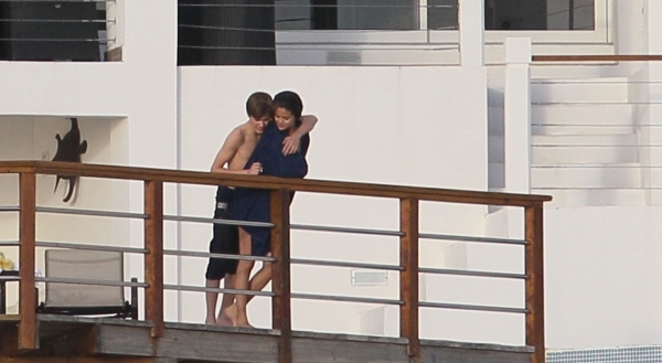 selena justin 3 - Justin Bieber