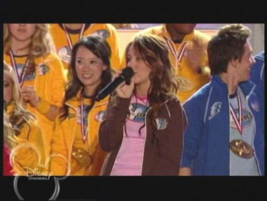 normal_11 - Disney Channel Games 2008  Presenting 2008 Cup