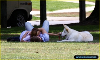 normal_miley-cyrus-liam-hemsworth-togos-20 - In Toluca Lake With Liam and Mate