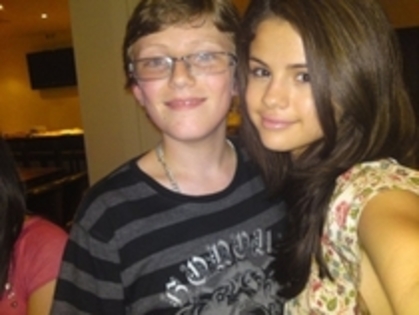 selena (1)