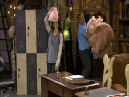 Three Maxes and a Little Lady (1) - toate pozele mele cu selena gomezz