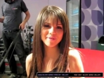 Selena SPEAKS on the Record (1) - toate pozele mele cu selena gomezz