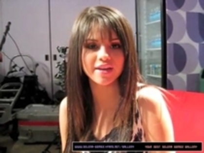 Selena SPEAKS on the Record (8)