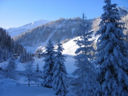 cabane_iarna_la_munte-t2 - iarna in romania