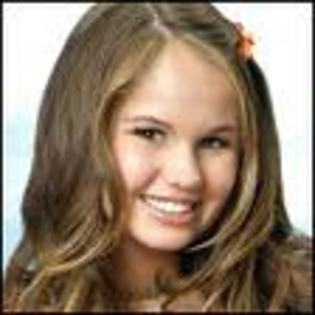 imagese - Debby Ryan