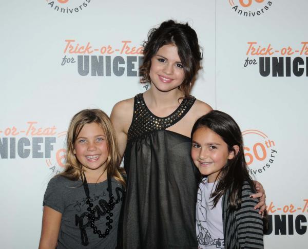 DSC_7220 - poze selena gomez UNICEF Charity concert oct 2010