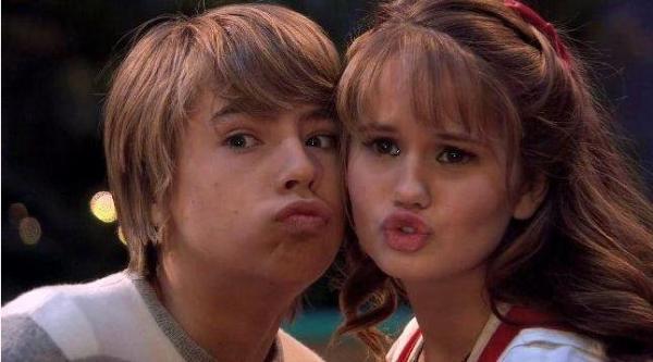 Cole_Sprouse_1262977251_0