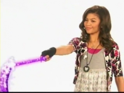 009 - Zendaya Coleman Intro 1