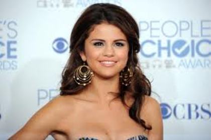 selena gomez(1 vot)