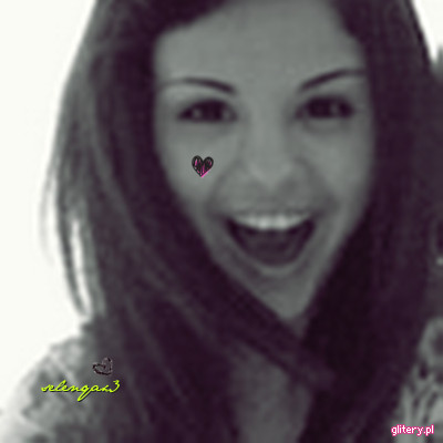 0069874381 - Selena Gomez
