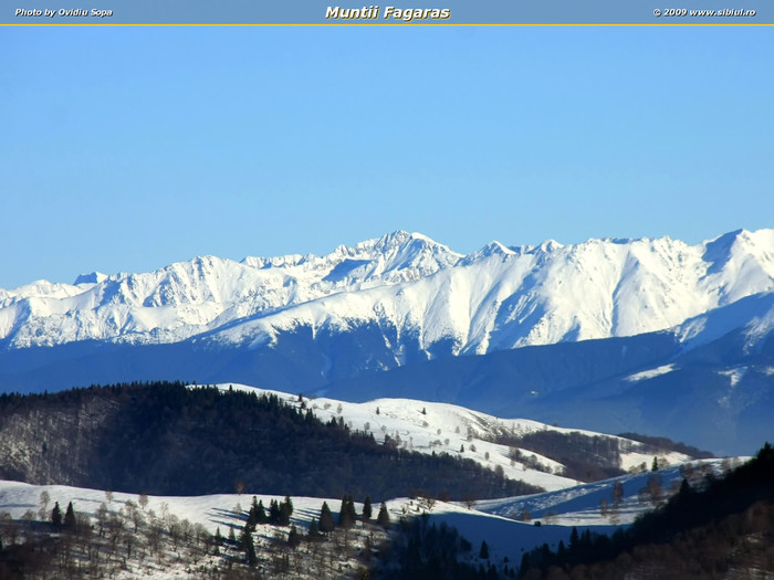 muntii fagaras - munti din Romania