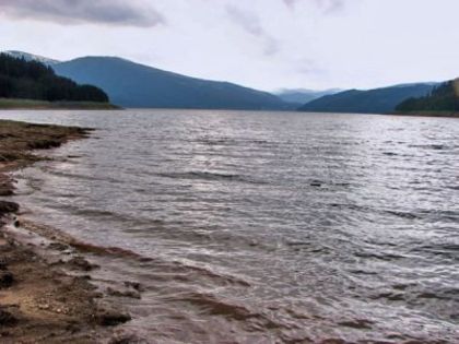 lacul vidra - lacuri din Romania