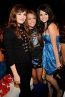 August-17_Teen-Choice-Awards_2008_normal-06