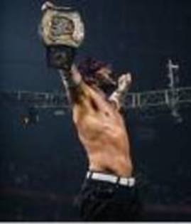 QCYBUXJAWRUADCDLZGO[1] - poze cu jeff hardy