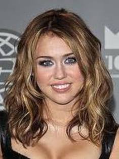 Miley Cyrus zambet - Miley Cyrus