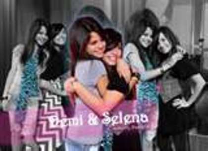 67484378 - pozr modificate selena si demi