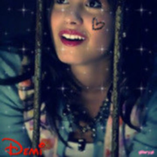 29454418_YADTUVPLQ - Demy lovato