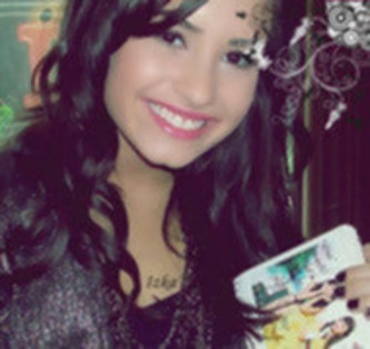 29454522_YKHSTSQQO - Demy lovato