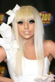 Lady Gaga alb - Lady Gaga