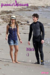 29770347_SAFOLHQKI - Nick Jonas