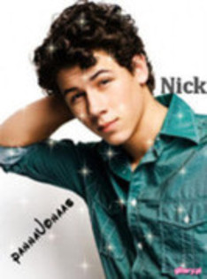 29770354_JJPKXJTDB - Nick Jonas