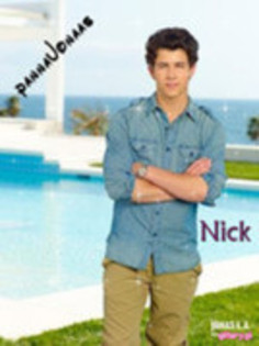 29770360_LCORMXHWV - Nick Jonas