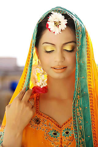 Pakistani_Bridal_Shalwar_kameez_clothes1