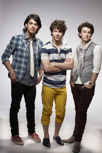 Jonas Brothers (38) - Jonas Brothers