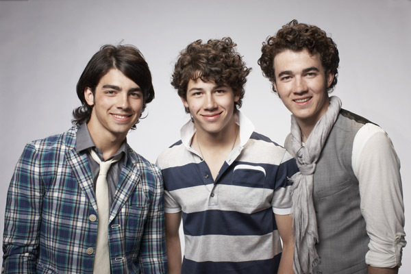Jonas Brothers (39) - Jonas Brothers