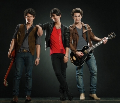 Jonas Brothers (58)