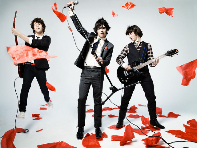 Jonas Brothers (3)