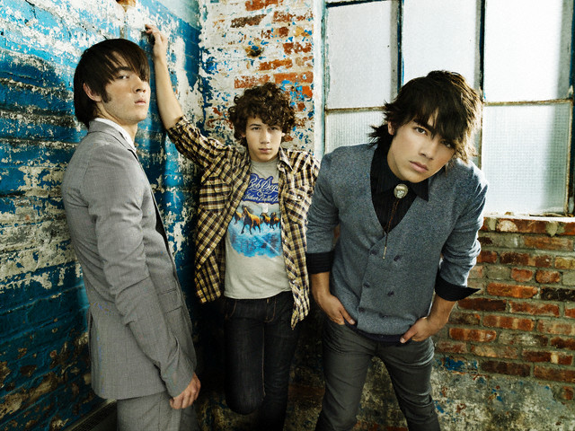 Jonas Brothers (9)