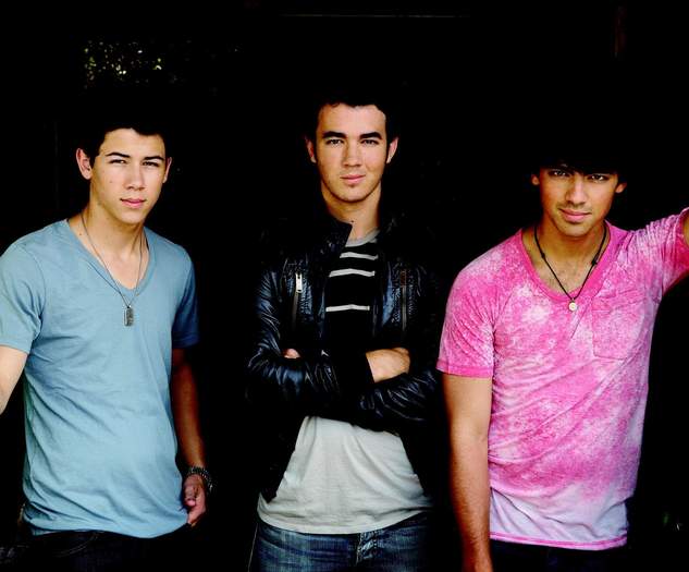 Jonas Brothers (11)