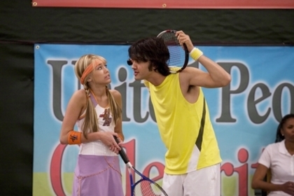 Hannah Montana 2 Episode Everybody Was Best Friend Fighting (1)