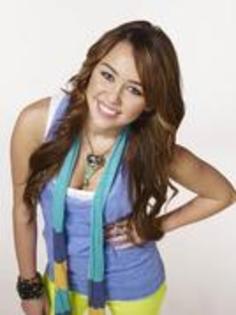 30087719_DCANPQJCE - Miley Cyrus